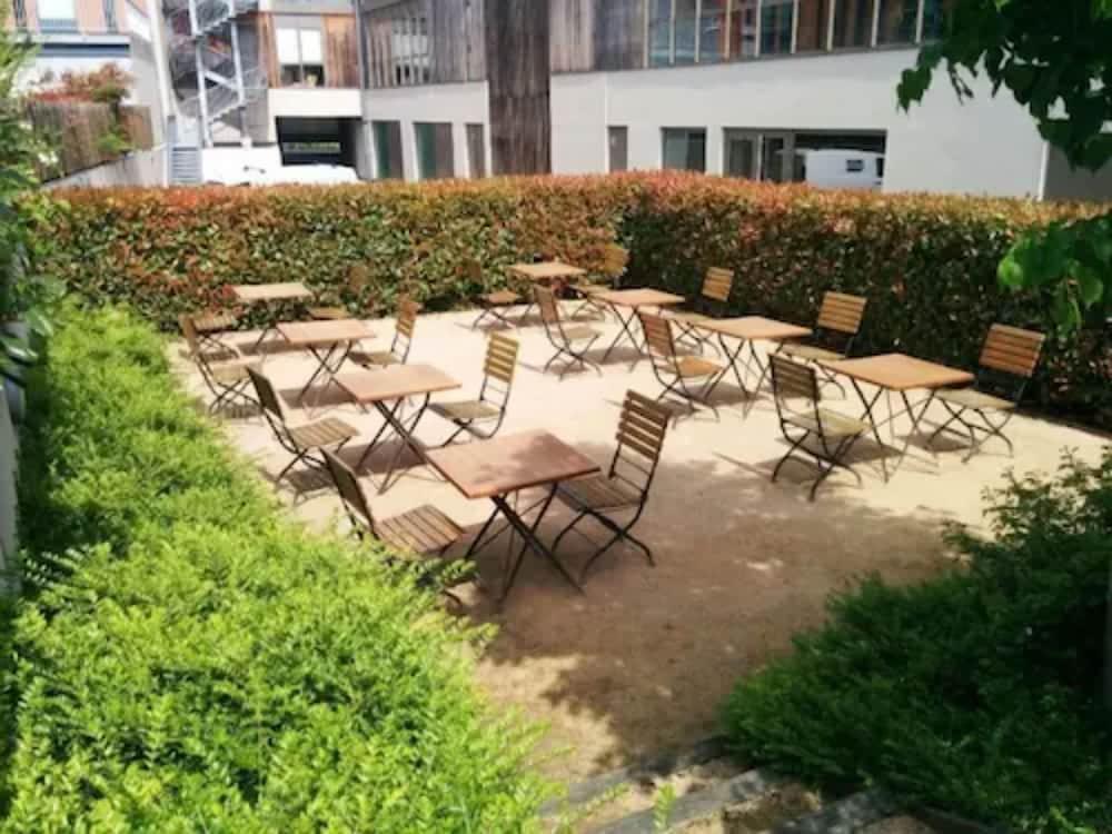 Adonis Lyon Dock Ouest Lião Exterior foto